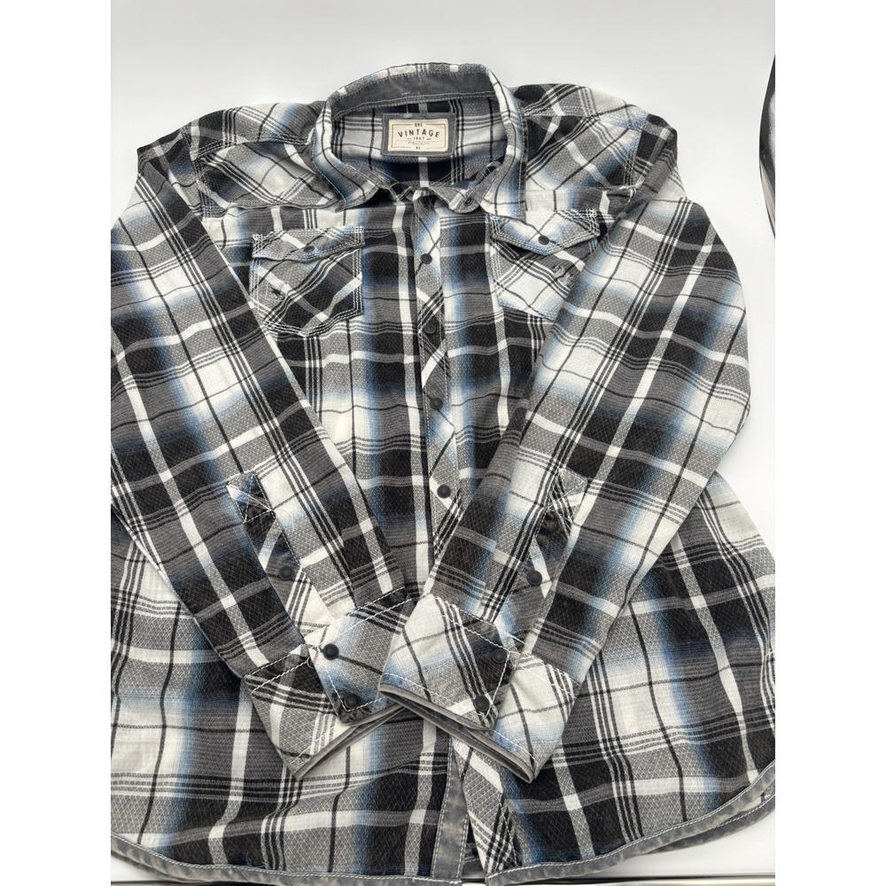 BKE Vintage Shirt Mens XL Gray Blue Plaid Pearl Snap Western Distressed SOFT